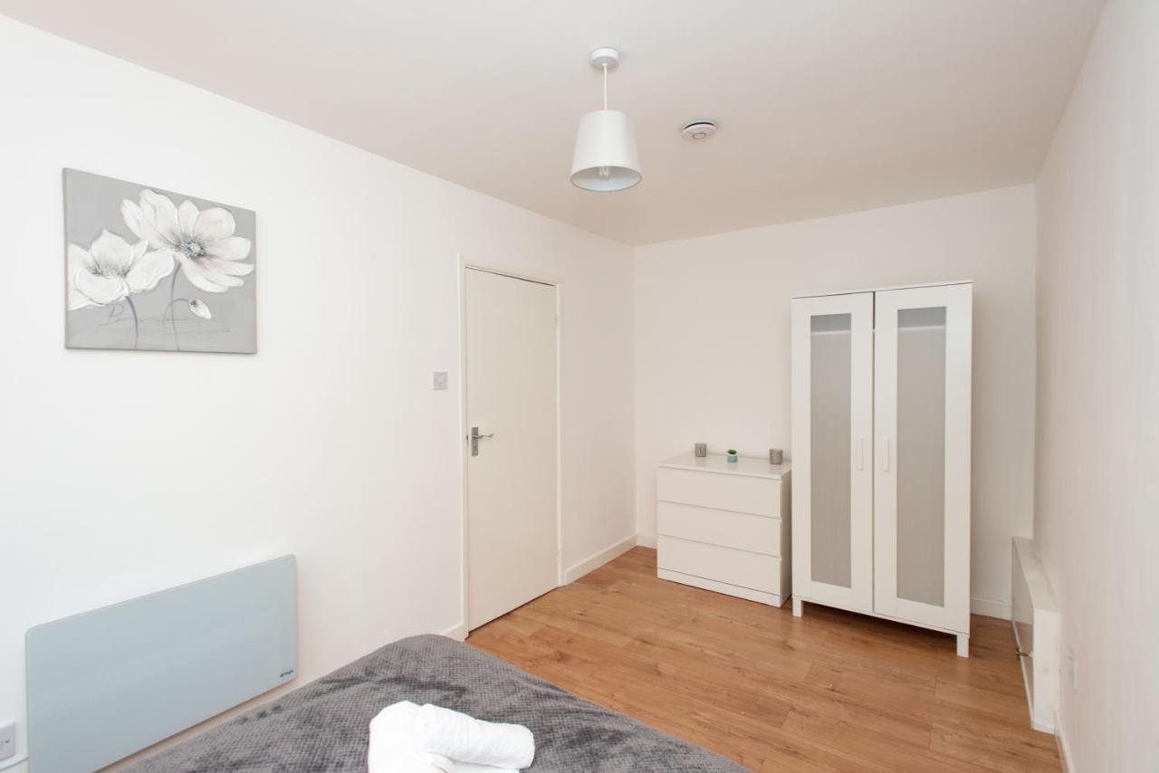 Stunning Four Bedroom House Close To Excel, O2 & Central London With Free Parking Exteriör bild