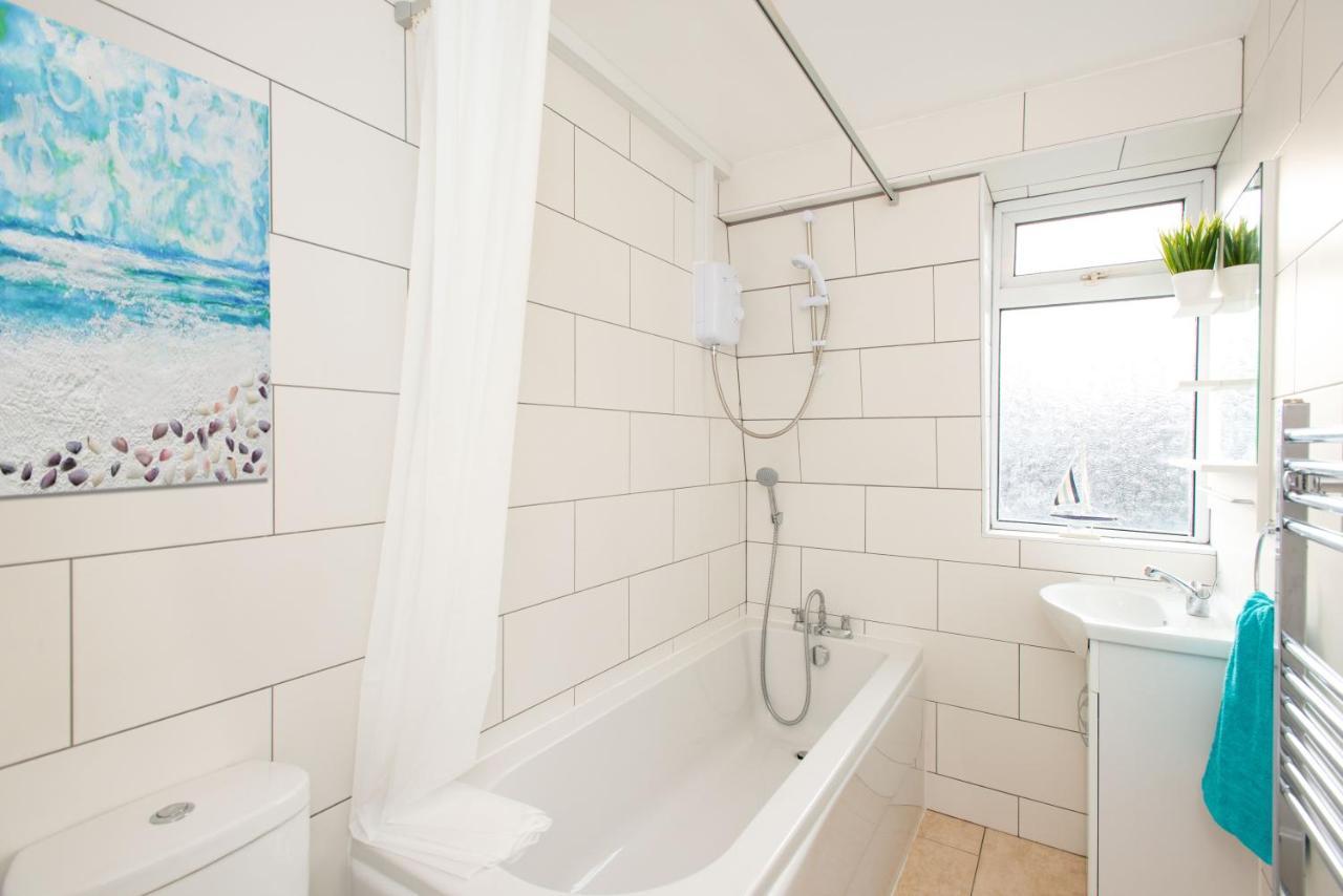 Stunning Four Bedroom House Close To Excel, O2 & Central London With Free Parking Exteriör bild