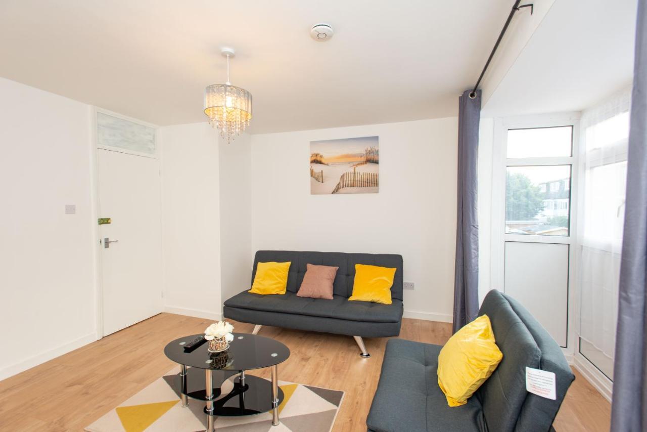 Stunning Four Bedroom House Close To Excel, O2 & Central London With Free Parking Exteriör bild
